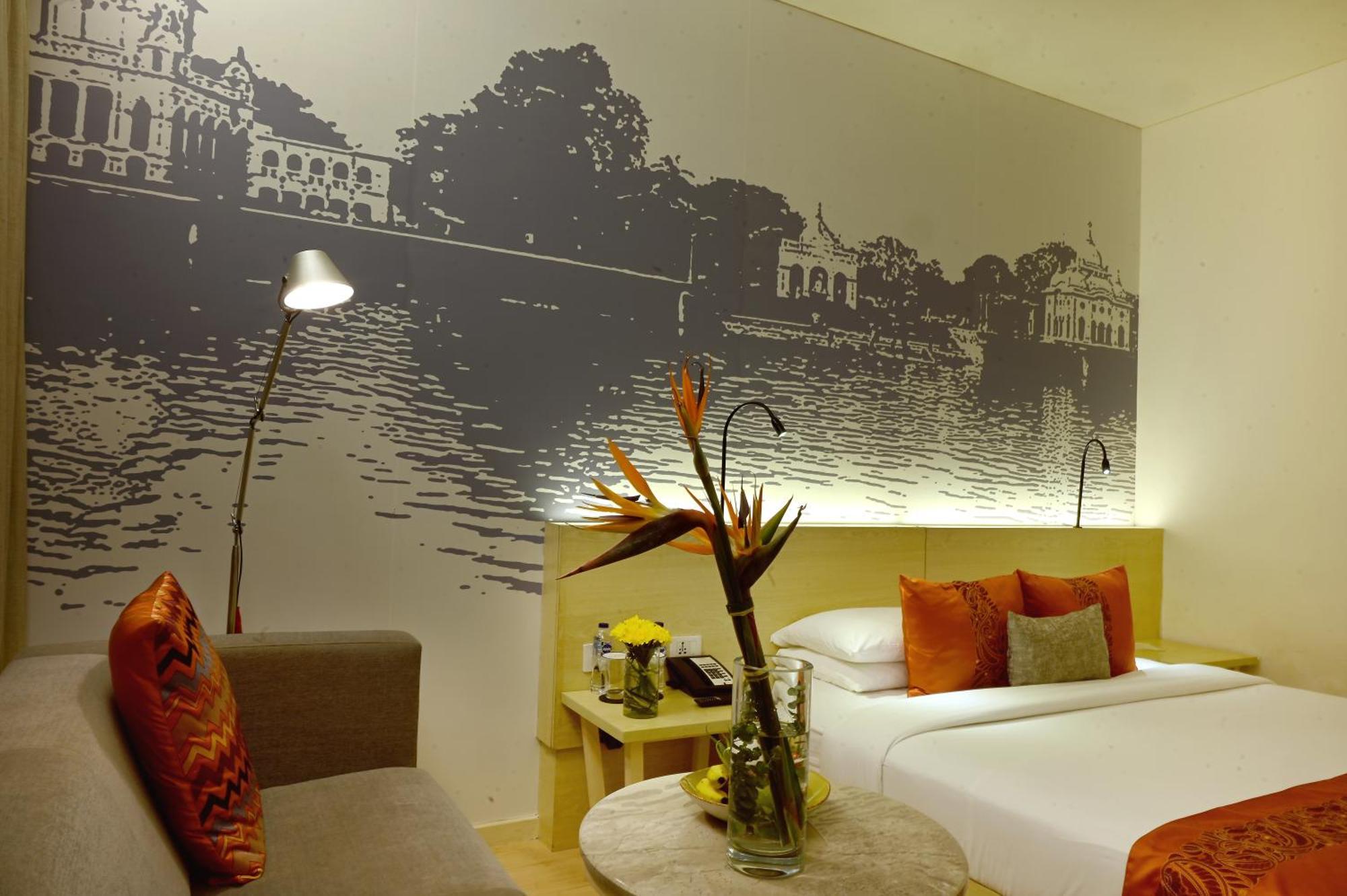 Vivanta Kolkata Em Bypass Екстер'єр фото A room at the hotel