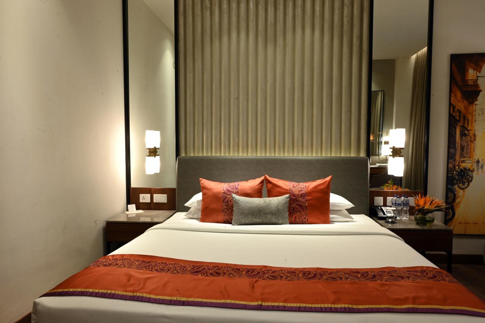 Vivanta Kolkata Em Bypass Екстер'єр фото A room at the Taj Bengal